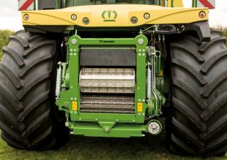 2WD krmni kombajni Krone BiG X 880 