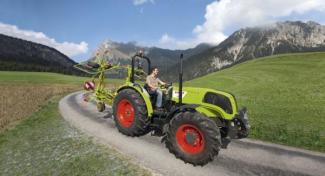 2WD traktori Claas Elios 230