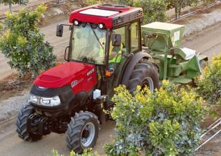 2WD traktori Case IH Farmall 110N