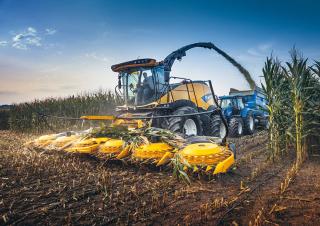 4WD krmni kombajni New Holland FR 480 