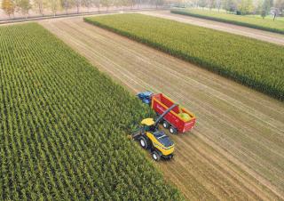4WD krmni kombajni New Holland FR 850