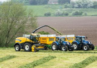 4WD krmni kombajni New Holland FR 920 