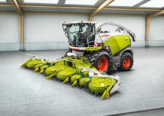 4WD krmni kombajni Claas Jaguar 930