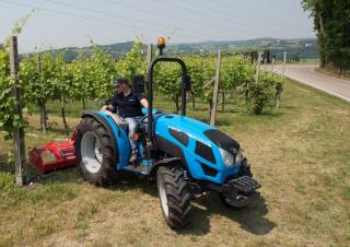 4WD traktori Landini 2-050