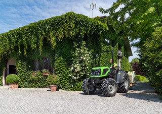 4WD traktori DEUTZ-FAHR 3050