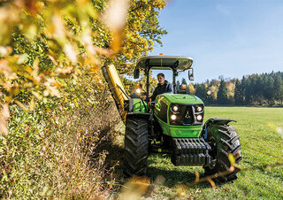 4WD traktori DEUTZ-FAHR 4050 E