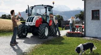 4WD traktori Steyr 4065 Kompakt S Basis