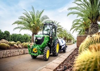 4WD traktori John Deere 5105GN