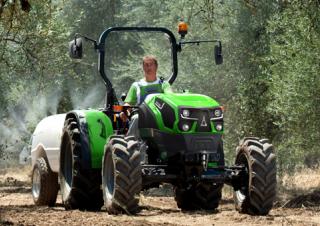 Traktori na gusjenicama DEUTZ-FAHR 5115 G TB GS