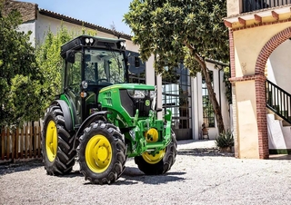 4WD traktori John Deere 5115GF
