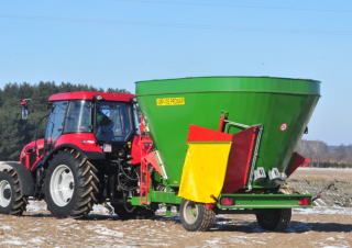 4WD traktori Pronar 5222