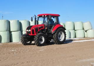 4WD traktori Pronar 5222