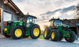 4WD traktori John Deere 6100 MC