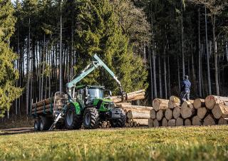 4WD traktori DEUTZ-FAHR 6135 C 