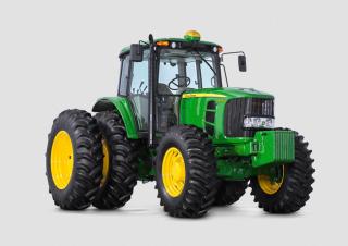 4WD traktori John Deere 6135J