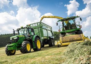 4WD traktori John Deere 6140M 