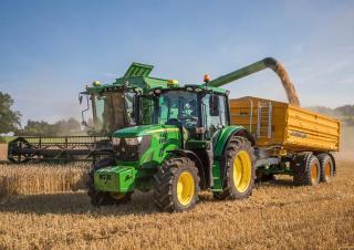 4WD traktori John Deere 6140M 