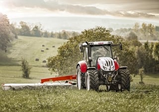 4WD traktori Steyr 6150 Profi