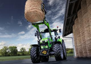 4WD traktori DEUTZ-FAHR 6165 Agrotron