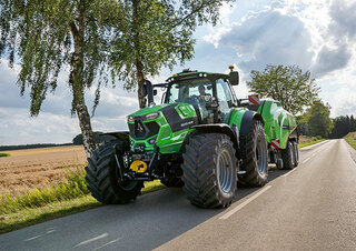4WD traktori DEUTZ-FAHR 6210 Agrotron TTV