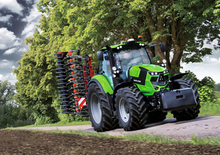 4WD traktori DEUTZ-FAHR 6215 Agrotron TTV 