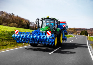 4WD traktori John Deere 6M 125 