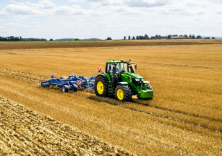 4WD traktori John Deere 6M 230 