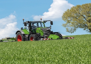 4WD traktori Fendt 722 Vario Power+