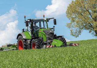 4WD traktori Fendt 726 Vario Profi+