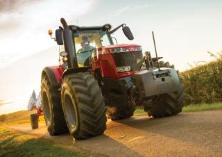 4WD traktori Massey Ferguson 8737	