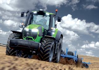4WD traktori DEUTZ-FAHR 9290 TTV