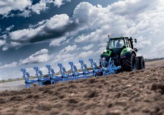 4WD traktori DEUTZ-FAHR 9340 Agrotron TTV