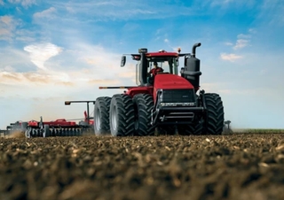 4WD traktori Case IH AFS Connect Steiger 470