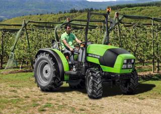 4WD traktori DEUTZ-FAHR Agroplus F 55 Keyline