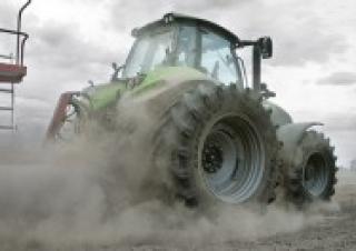 4WD traktori DEUTZ-FAHR Agrotron 7250 TTV