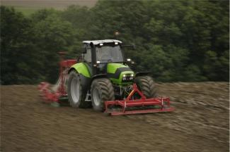 4WD traktori DEUTZ-FAHR Agrotron M 640 DCR