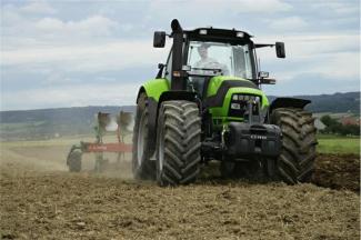 4WD traktori DEUTZ-FAHR Agrotron M 640 Profiline DCR