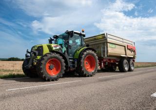 4WD traktori Claas Arion 410