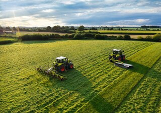 4WD traktori Claas Arion 420 Comfort