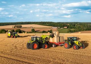 4WD traktori Claas Arion 440 