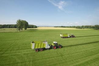 4WD traktori Claas Arion 650