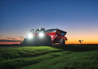 4WD traktori Case IH ASF Connect Magnum 310