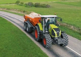 4WD traktori Claas Axion 830