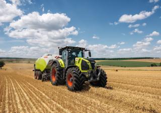 4WD traktori Claas Axion 870 Cmatic 