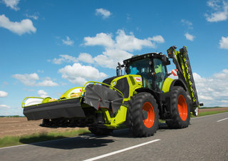 4WD traktori Claas Axion 870 Cmatic 