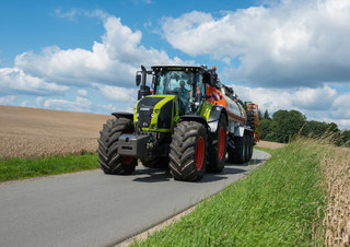 4WD traktori Claas Axion 960 