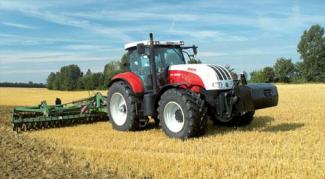 4WD traktori Steyr CVT 6175 Basis