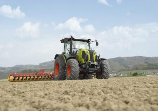 4WD traktori Claas Elios 240