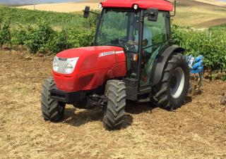 4WD traktori McCormick F120XL