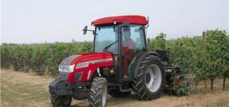 4WD traktori McCormick F90N